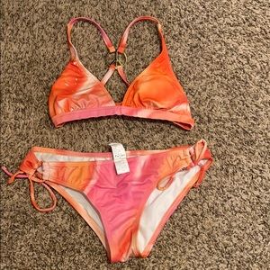 Size medium guess bikini
